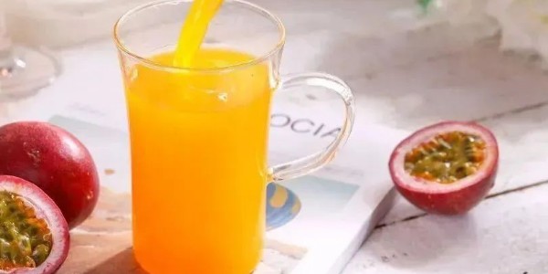 地摊经济助力品世台湾豪妇荡乳4火爆销售